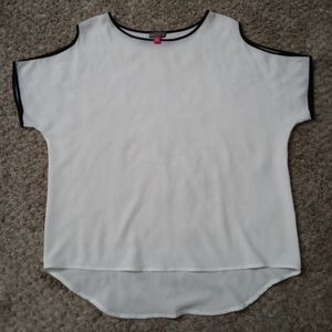 Vince Camuto Short Sleeve Blouse S